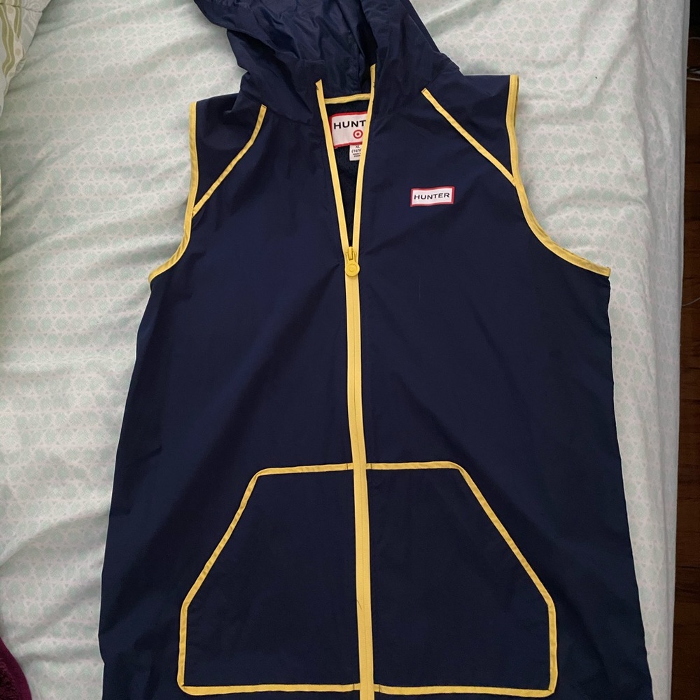 Hunter x Target navy vest size XL
